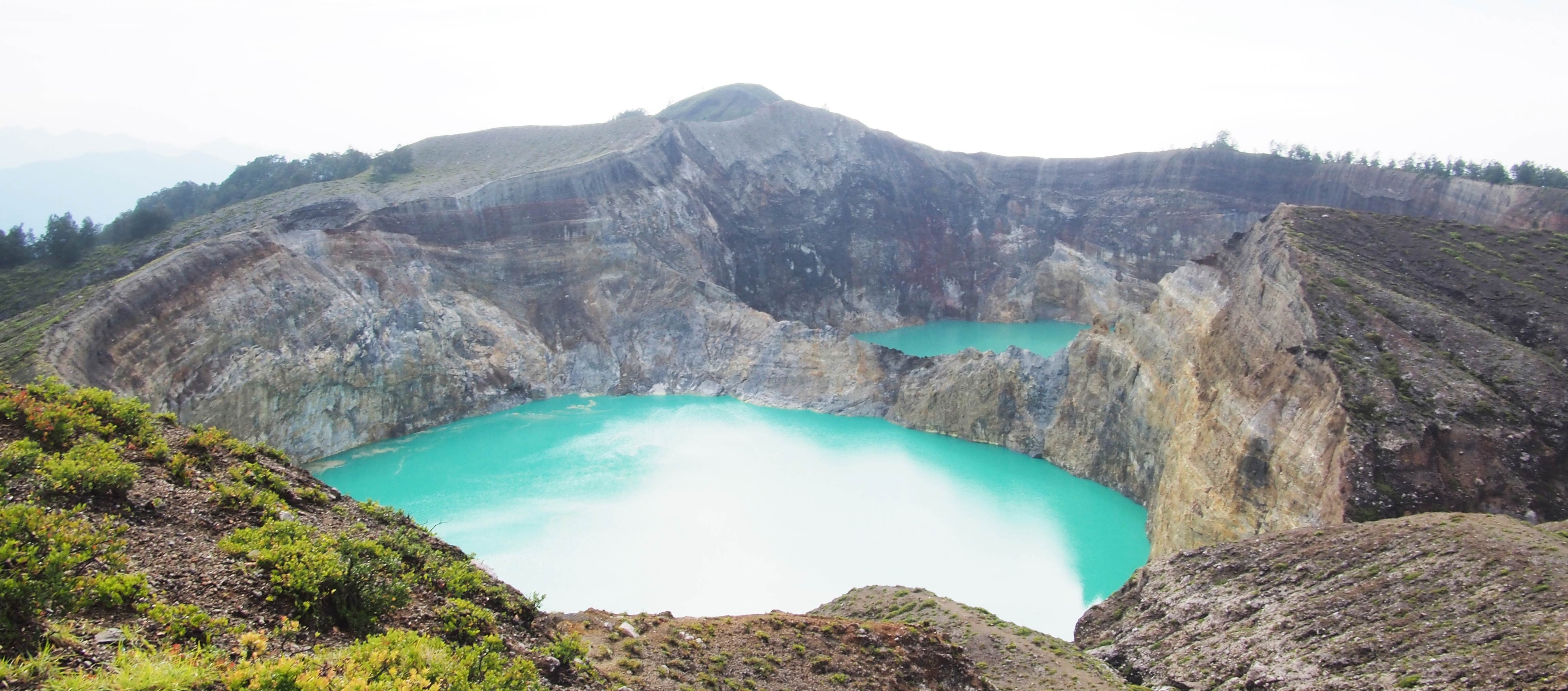 Lake Kelimutu: Exploring the Extraordinary