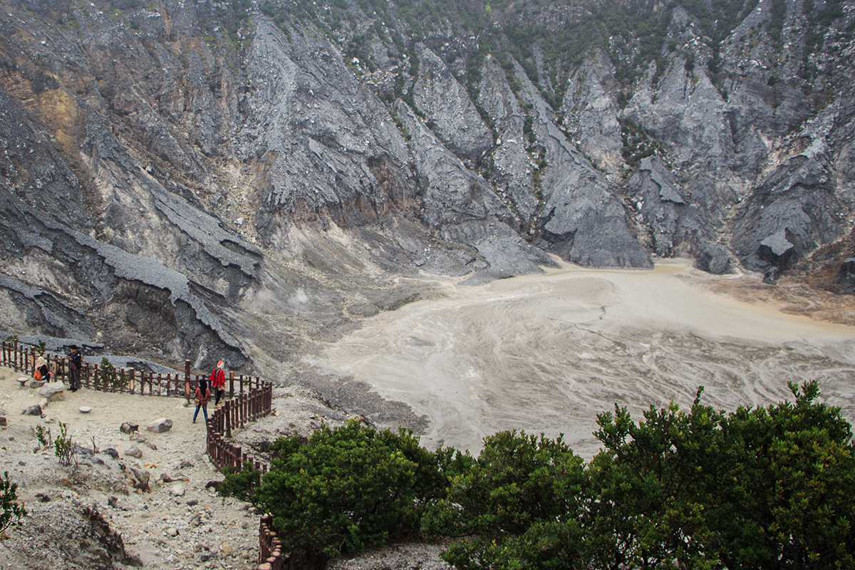 kawah ratu