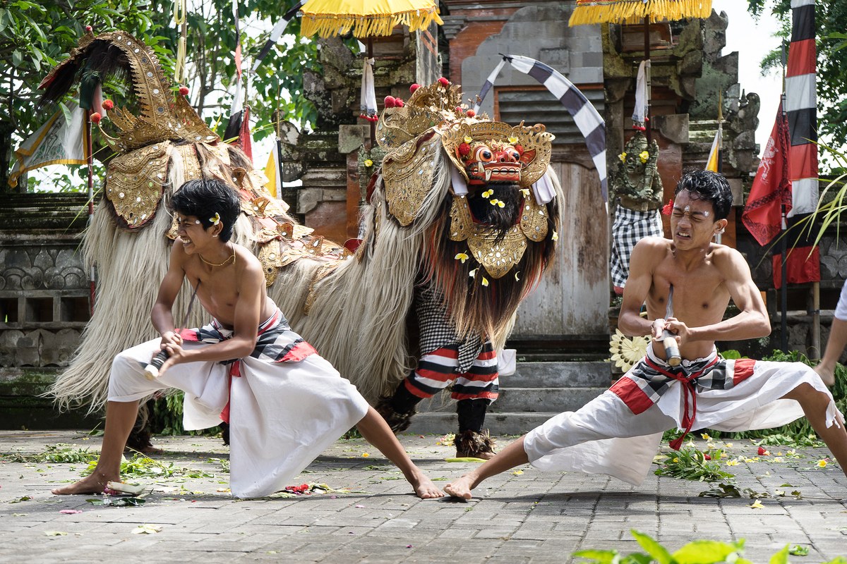 barong dance