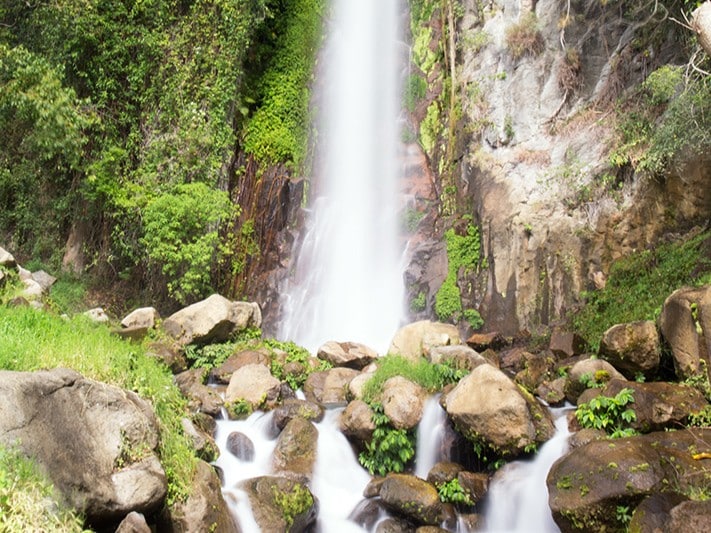 Discover Dolok Sanggul's Spectacular Landscape at South Lake Toba