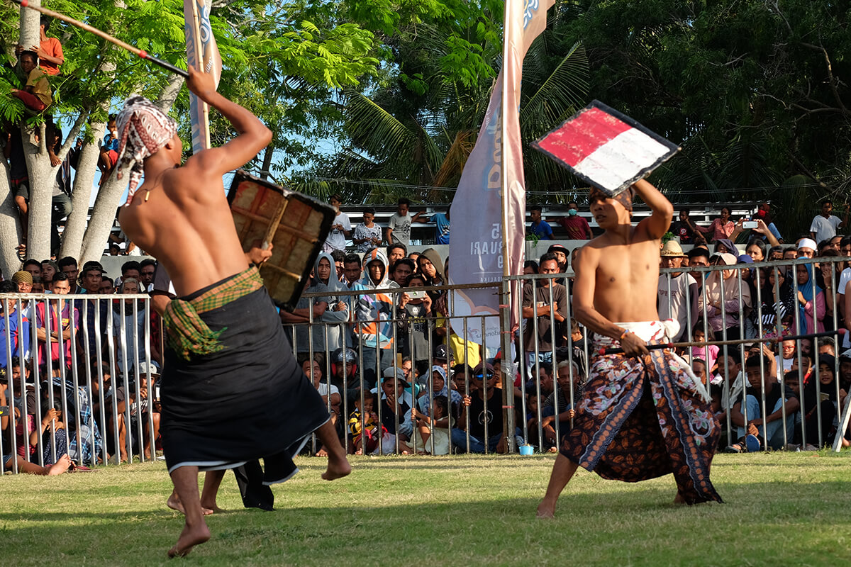 Join The Festive Bau Nyale Festival 2019 in Beautiful Lombok Island