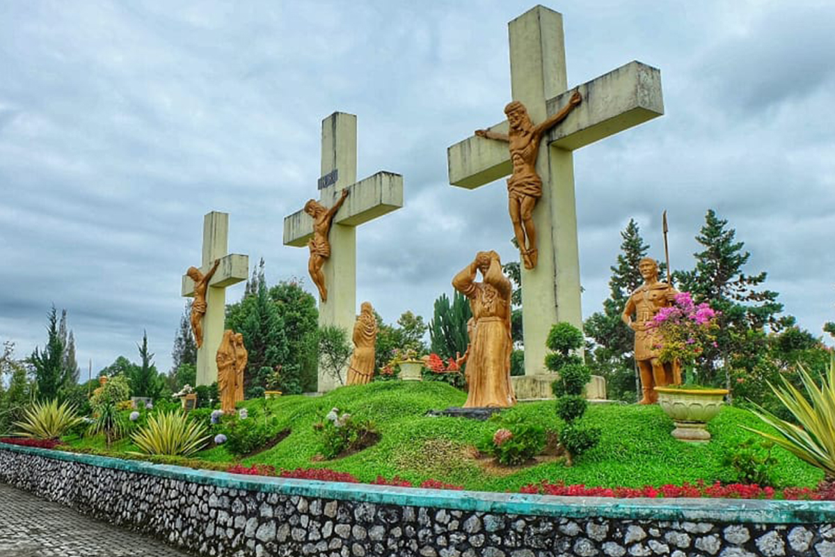 THE NJUAH NJUAH CULTURAL FESTIVAL 2018 : stunning Traditions and Nature around LAKE TOBA