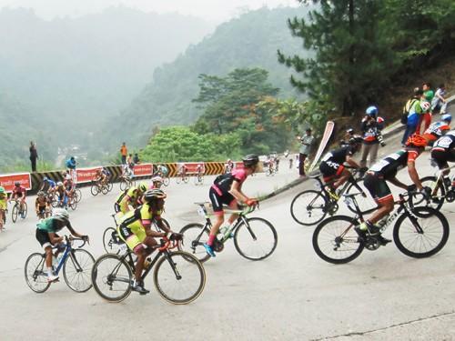 World Class TOUR DE SINGKARAK 2017 in West Sumatra, confirmed  held  this OCTOBER