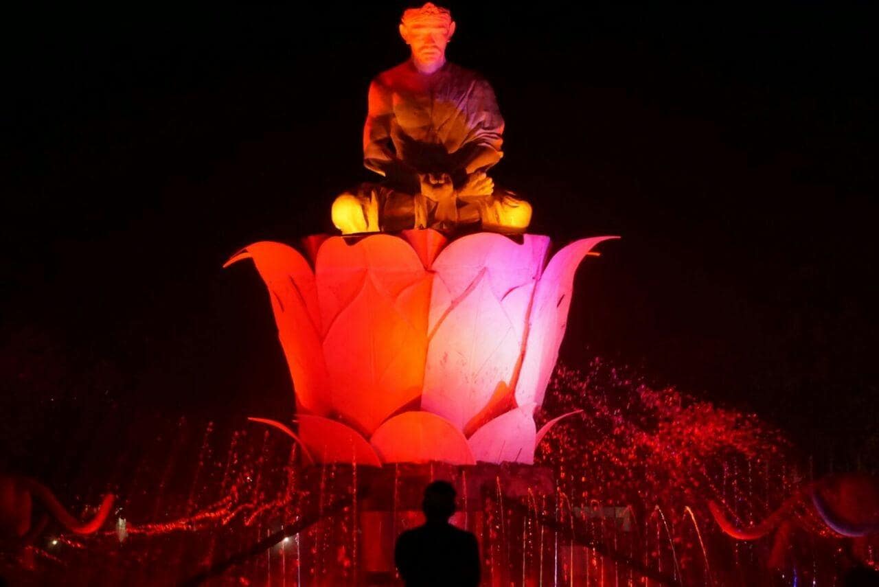 The dazzling Sri Baduga Fountain Park: Purwakarta’s brand new Icon 