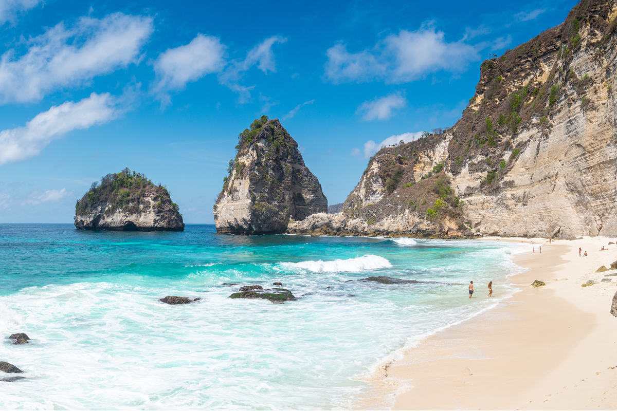 pristine water and sand of Diamond Beach in Nusa Penida Bali